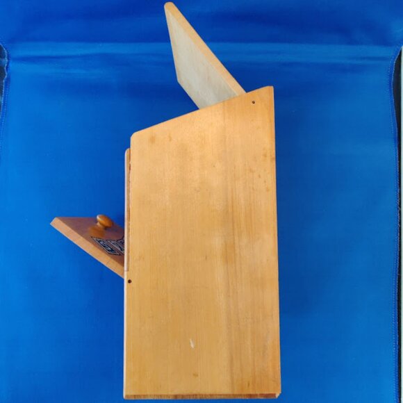 Vintage 1950s Wood Trading Stamps & Book Saver Box w/Flip Top - Picture 6 of 11